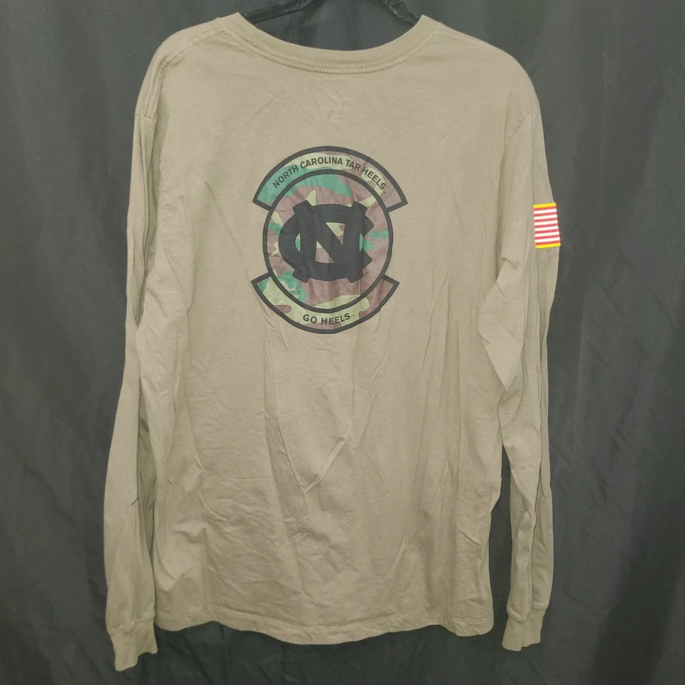 UNC Tarheels Jordan Nike Tee Long Sleeve Army Green Salute To Service Size XL